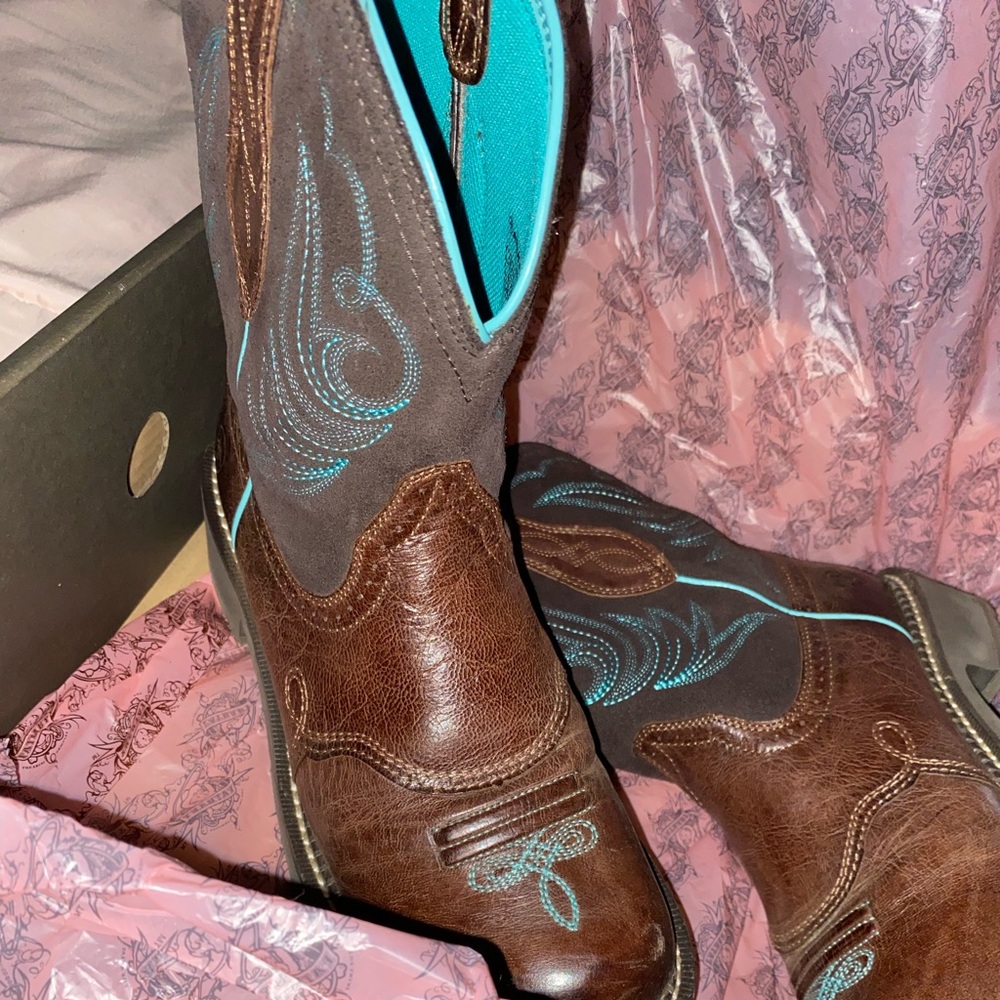 Arita Fatbaby Boots
